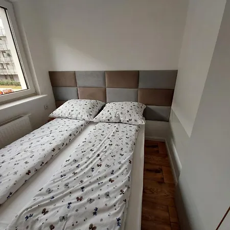Posnania Parking Samodzielne Zameldowanie 24h Appartamento