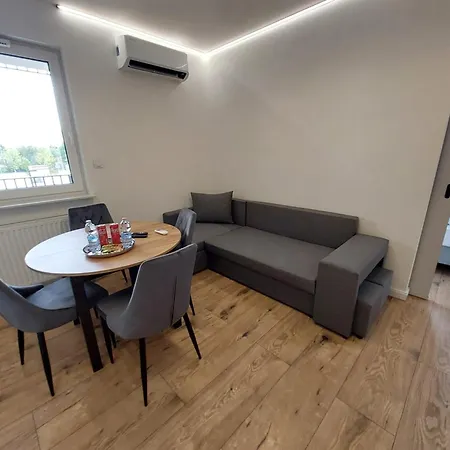 Posnania Parking Samodzielne Zameldowanie 24h Apartamento *