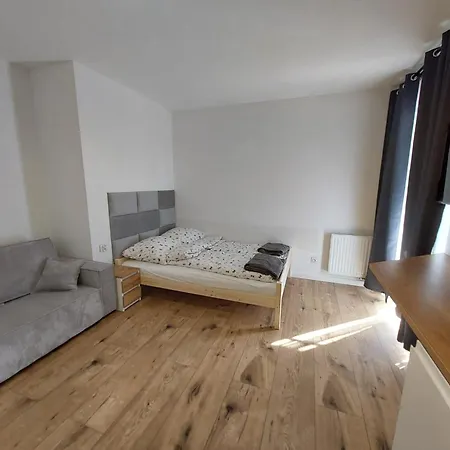 Posnania Parking Samodzielne Zameldowanie 24h * Poznań