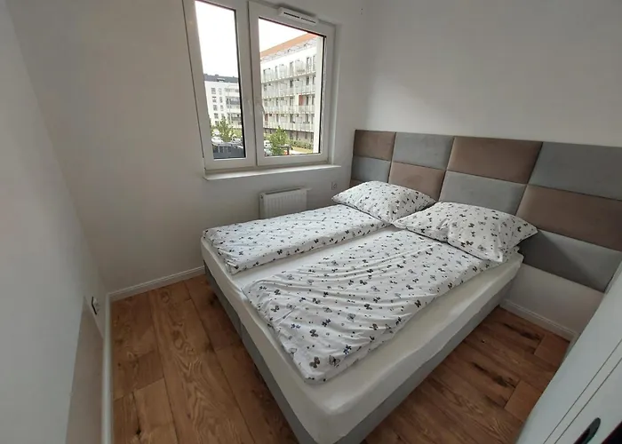 Posnania Parking Samodzielne Zameldowanie 24h * Poznań