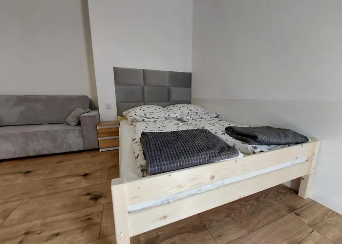 Posnania Parking Samodzielne Zameldowanie 24h * Poznań