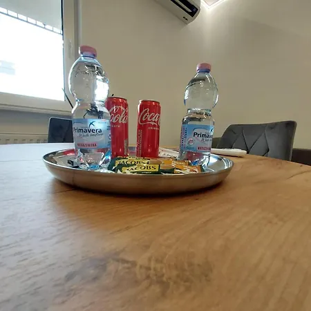 Posnania Parking Samodzielne Zameldowanie 24h