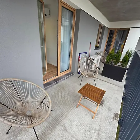 Posnania Parking Samodzielne Zameldowanie 24h Познань