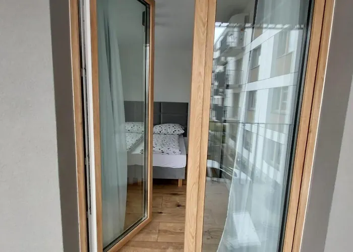 Апартаменты Posnania Parking Samodzielne Zameldowanie 24h *