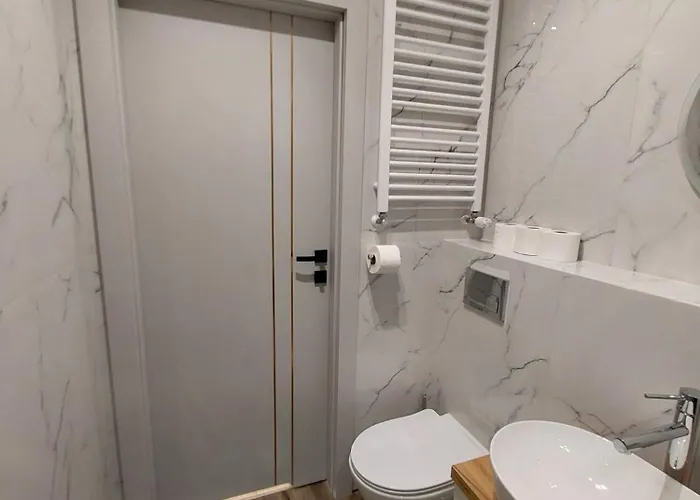 Posnania Parking Samodzielne Zameldowanie 24h Lägenhet Poznań